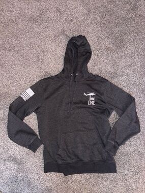 Nine Line Men’s Dark Gray Pullover Hoodie